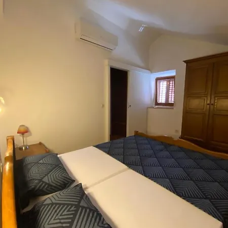 Apartment Center Old Town - 1Min To Palace Split Exterior photo